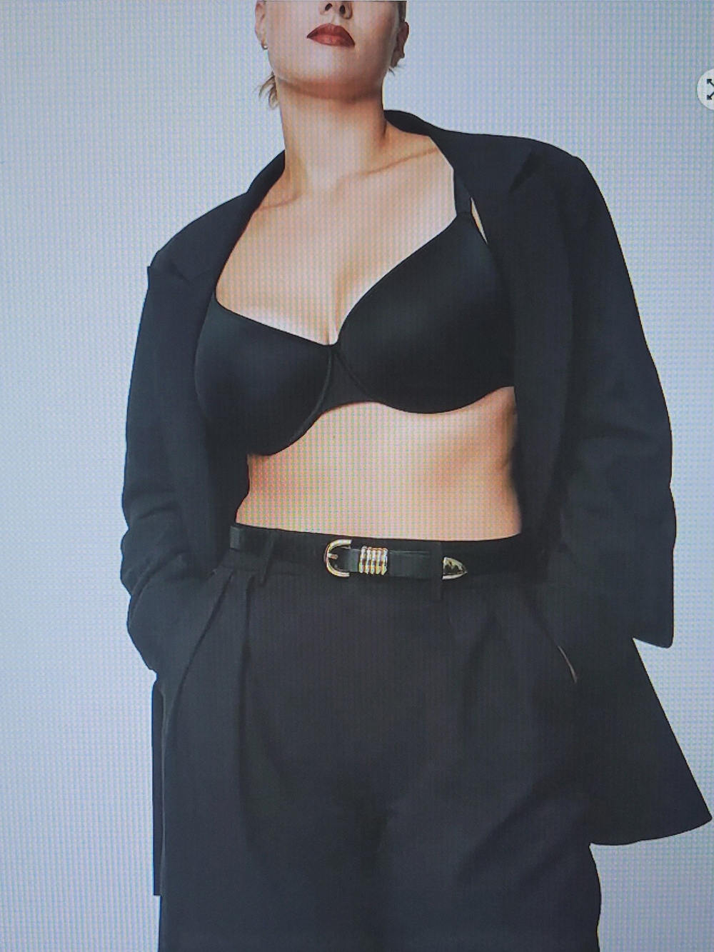 Good American Black Faux Leather Slim 5-Ring Belt